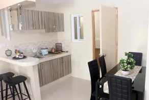 E4 Evanz Apartment with parking area - Image 5