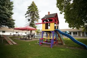 Falcon Inn - Image 2