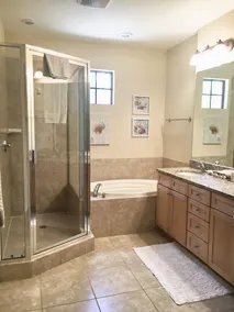 A Must Stay!!  Such a great location in beautiful Naples. Come see for yourself! - Image 5