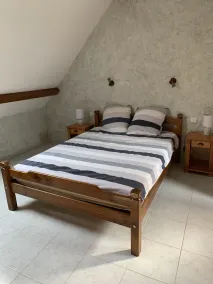 Renovated sheepfold in the heart of the Pyrenees - Image 4