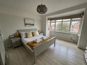 Coastal family holiday home near stunning sandy beaches & River Stour in Dorset. - Image 4