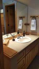 Luxuriöses 3BR / 2BA Eagle Crest Chalet am Golfplatz mit privatem Whirlpool und Garage - Image 5