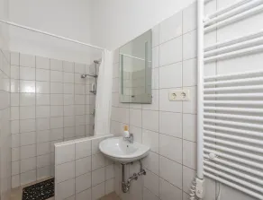 Bungalow Small House - Image 4