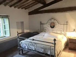 Two Bedroom Apartment in a Medieval Castle - Image 4