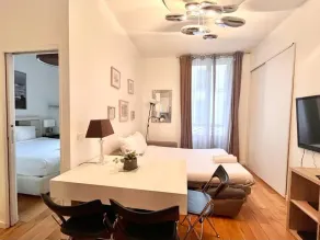 Paris Opera Vendome Apartment - Image 4