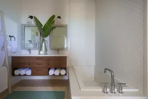 Superbe villa Lankai avec accès à la plage de sable blanc isolée - Image 2