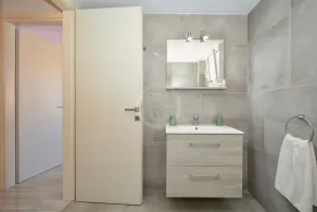 A contemporary inn situated in the center of Ermioni - Image 2