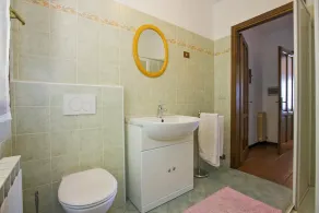 Moradia com 3 quartos com grande terraço e vista magnífica do lago - Image 2