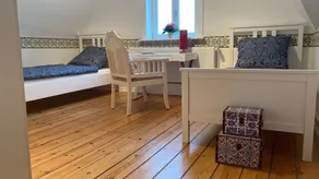 Apartment in charming turn-of-the-century old town villa - Image 5