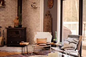 Experience Woodstock charm while staying in a cozy cabin in the woods - Image 4