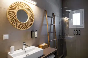 Twin Suns Luxury Villas - Image 5