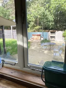 Idyllic Forest Log Cabin with Hot Tub - Image 3