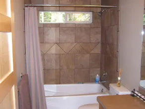 2400 sq ft Luxury Hartstene Pointe Retreat with Pool, Beach & Hi Speed Internet - Image 3
