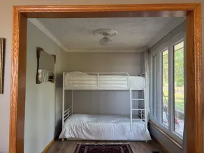 Private spacious on the water - Image 5