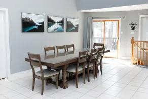 5 STAR BEAUTIFUL HOME: UPPER LEVEL GREAT PRICE, SHORT WALK TO THE BEACH AMAZING! - Image 3