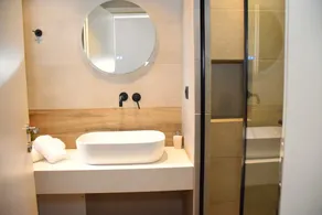 Eden Beach Hotel - Image 2
