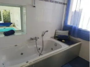Villa Lara is a 2-minute walk from the beach! Heated pool and 180° ocean view - Image 5