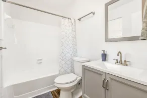 Spacious and Modern 18 min from Stone Mountain - Image 3