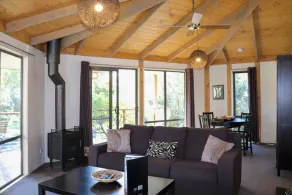 Winter Lights Cottage - Karma Kinglake - Image 5
