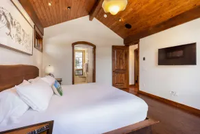 Breathtaking Views in Secluded Luxury Cabin in Breckenridge - Image 5