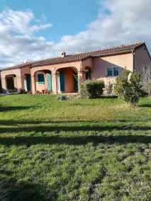 VILLA  AIIR-CONDITIONED /SWIMMING POOL / GARDEN/4 BEDR./2 BATHS/ 8BEDS/BOXWIFI - Image 4