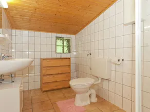Idyllic studio near the forest - Image 2