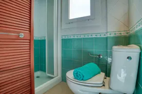 Lejlighed med fælles pool - Image 4