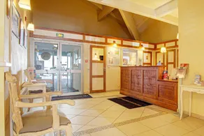 Premium Alpine Family Retreat with Mountain Charm - Image 3