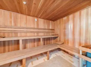 Brickell River LOFT / parking & 12 min to South Beach - Image 2