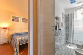 Apartment \"Mare e Natura\" with Sea View, Private Terraces & Wi-Fi - Image 2