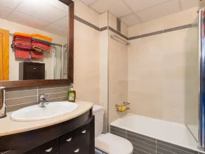 Apartment in Jardin del Rey with pool and beach 100m away - Image 2