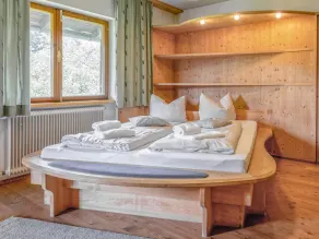 Beautiful group house, ski lift nearby - Image 5