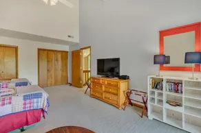 Dancing Water - Sleeps 10, Private dock, Game Room & Hot Tub - Image 5