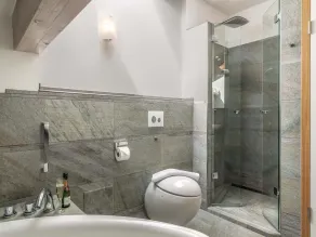 Ambiente, sótão de 53 m², 1 quarto separado - Image 3