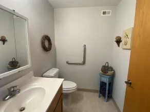 Gather here! 10 Bedrooms, ALL with private half baths! - Image 2