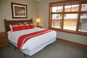 Corner Unit Ski-in/out residence is just steps from the Lifts! - Image 4