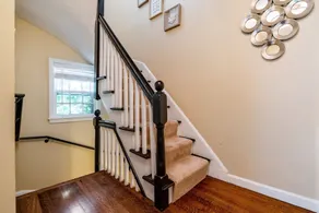 Waterfront House Minutes from the Boston Downtown, Airport, Encore Casino - Image 2