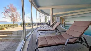 Juniorsuite Müritzblick Orangerie Seeseite - Seehotel Schloss Klink - Image 4