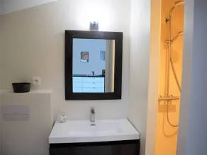 Studio udstyret i det attende århundrede slot med pool - Image 2
