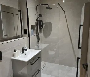 Bright Finchley Apartments - Perfect for Business & Leisure - Image 3
