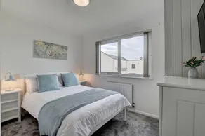 2 Bed in Instow (oc-spinna) - Image 4