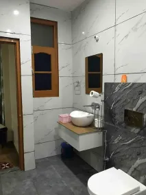 Cozy Solan Apartment with Stunning Views - Image 5