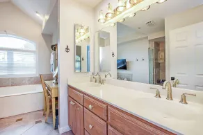 Captiva Village Home - Image 4