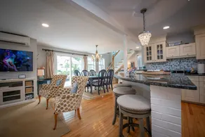 Narragansett Pier's Hadley's Seaside Cottage - Image 3