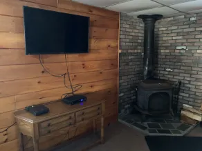 Lower Chalet, Gore Mountain Skiing, Pool/AC/Woodstove, Cozy Cabin, Loon Lake.  - Image 2