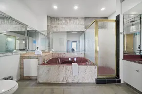 Oceanfront Experience - Image 3