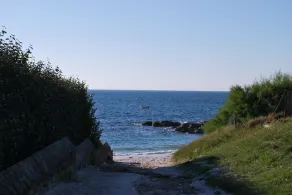 House by the sea, quiet, up to 8 people. Beautiful beaches about 100M - Image 2