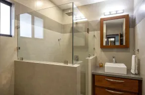 Newly Remodeled Beachfront Condo, Ground-Floor Terrace & Direct Access to Playa Flamingo - Image 3
