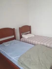 Apartment 1 is quiet and safe, well located. - Image 3