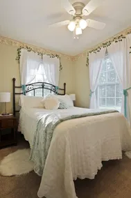 Lovely, Country Apartment, Just Minutes From Town - Image 5